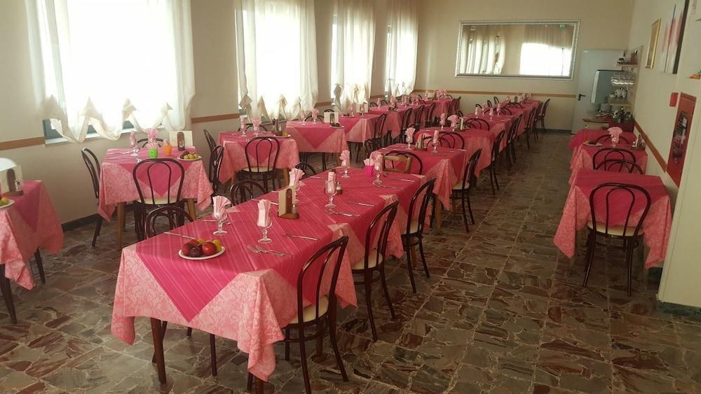 Hotel Venere Rimini Eksteriør billede